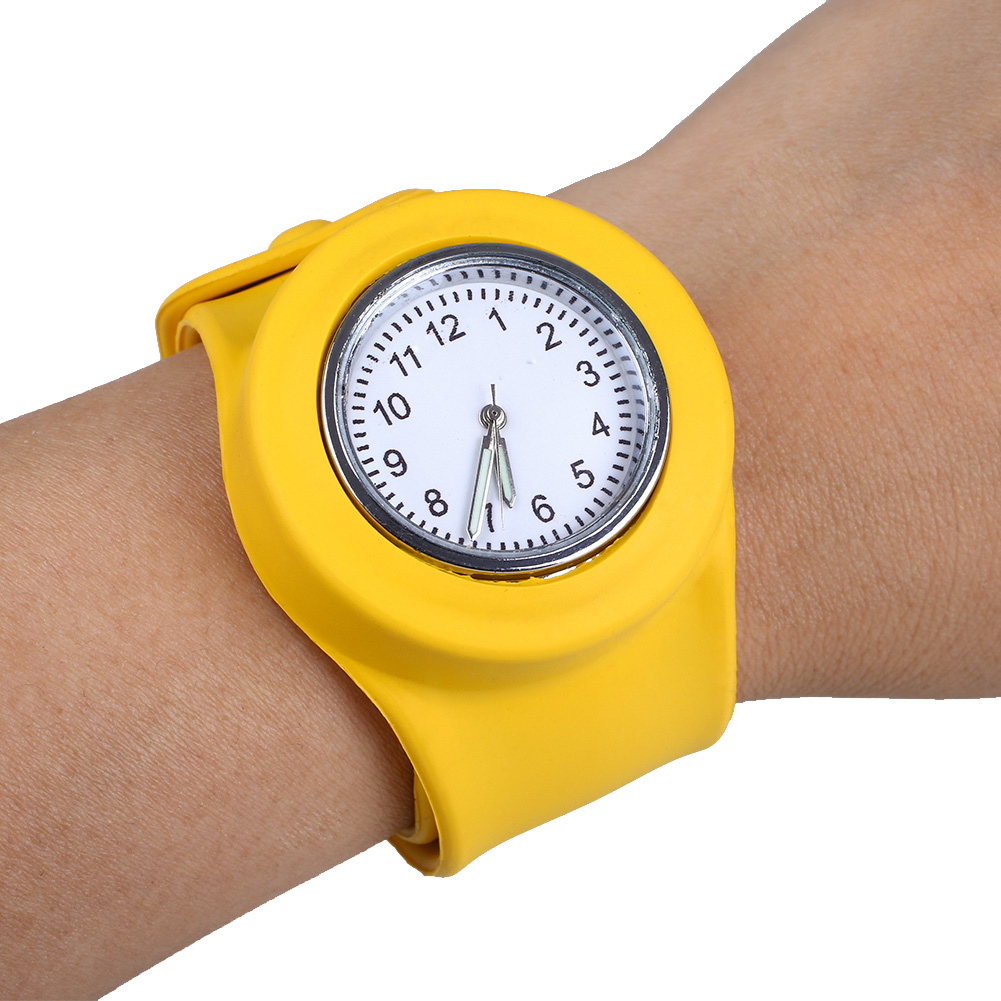Slap Snap On Silicone Rubber Band Analog Quartz Round Wrist Watch Sport