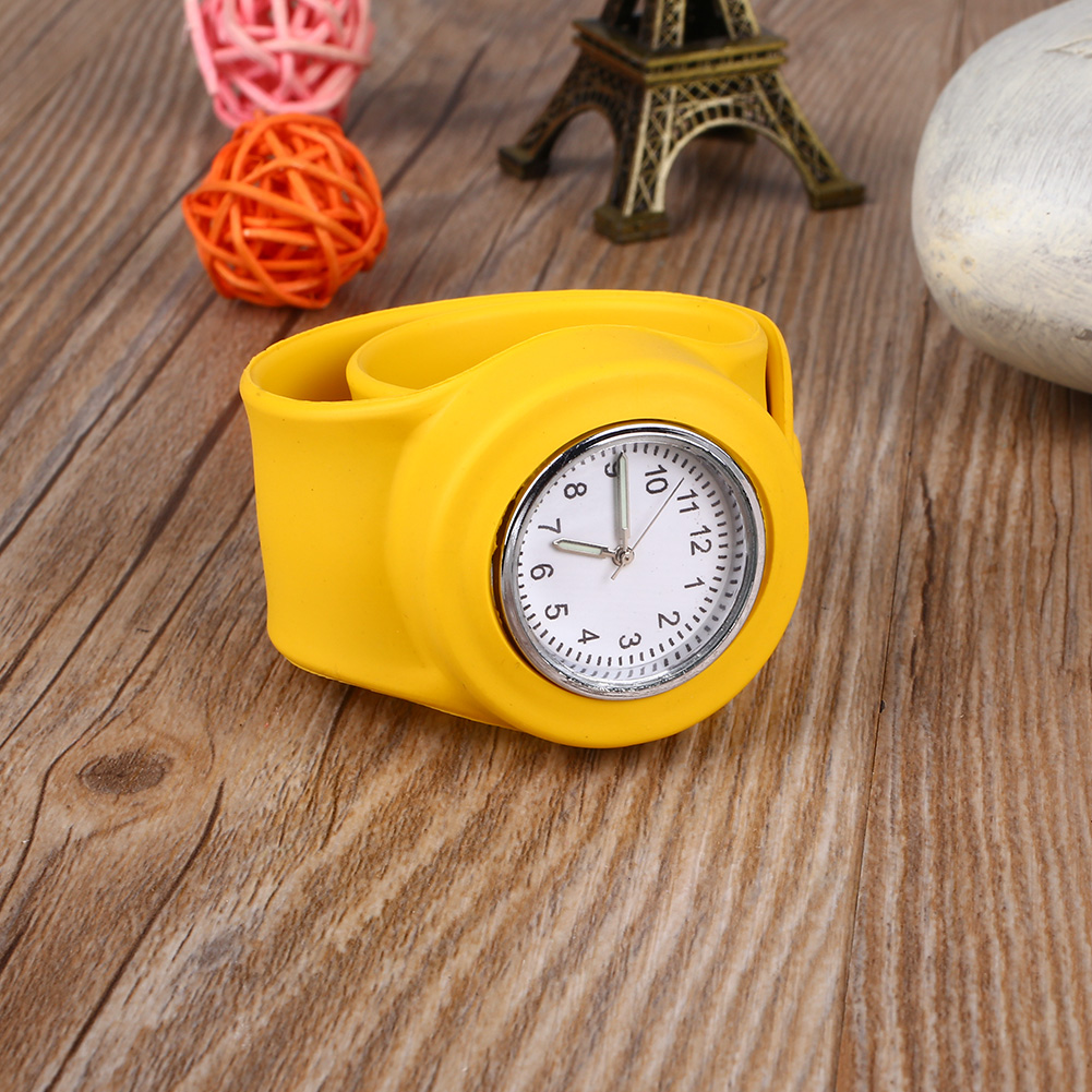 Slap Snap On Silicone Rubber Band Analog Quartz Round Wrist Watch Sport