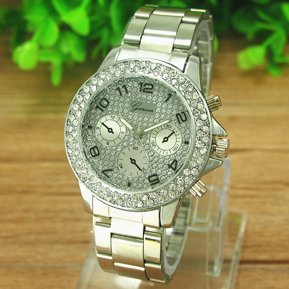 Elegant Geneva Analog Womens Bangle Bracelet Rhinestone Quartz Wrist