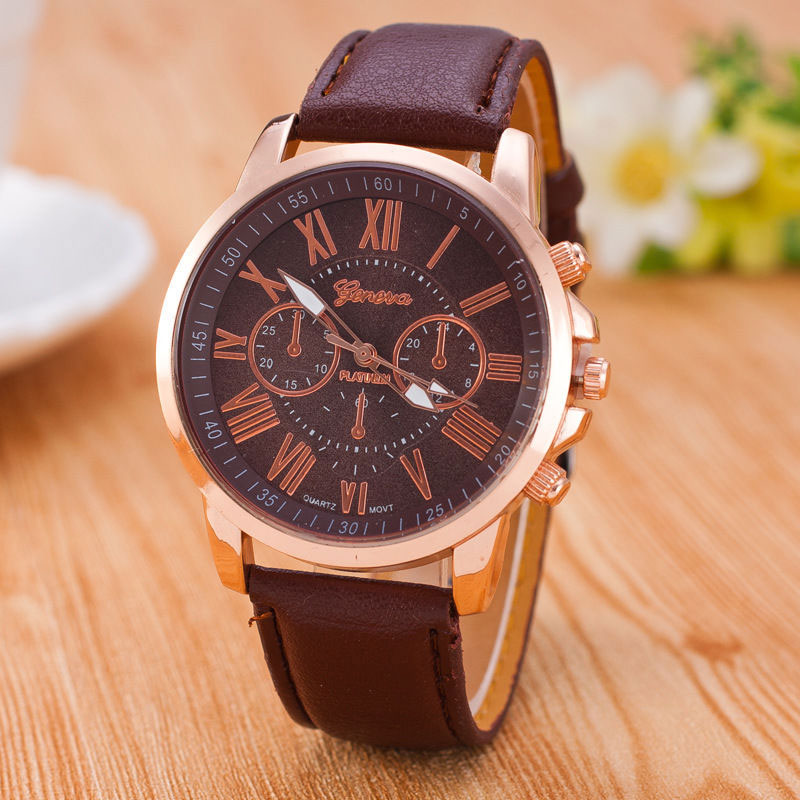 analog quartz wrist watch